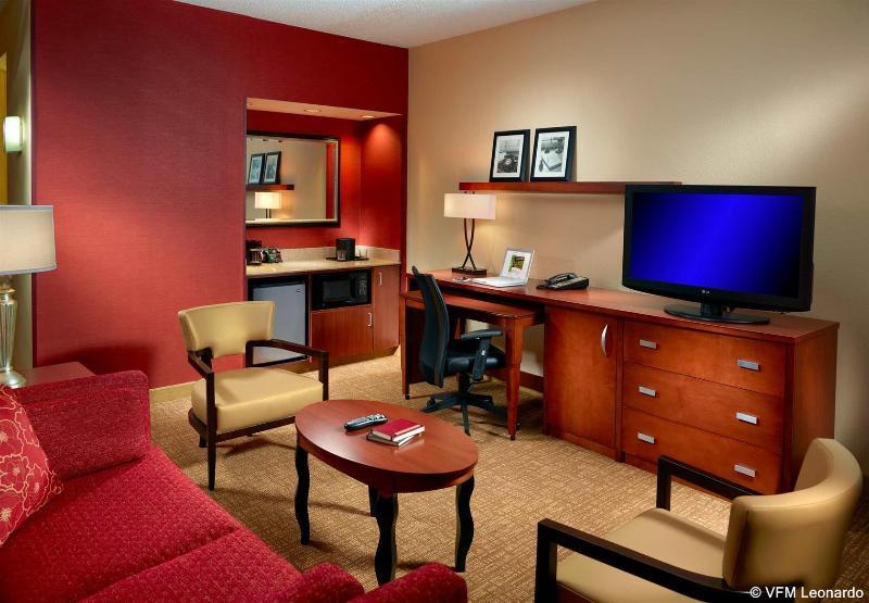 โฟร์พอยต์ บาย เชอราตัน เบอร์มิงแฮม โฮมวูด Hotel โฮมวู้ด ภายนอก รูปภาพ