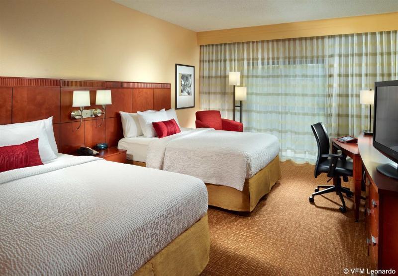 โฟร์พอยต์ บาย เชอราตัน เบอร์มิงแฮม โฮมวูด Hotel โฮมวู้ด ภายนอก รูปภาพ